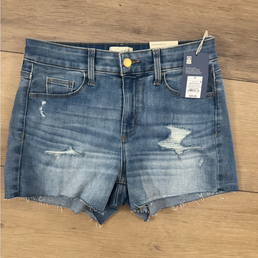 Universal Thread Medium Wash Distressed Jean Shorts